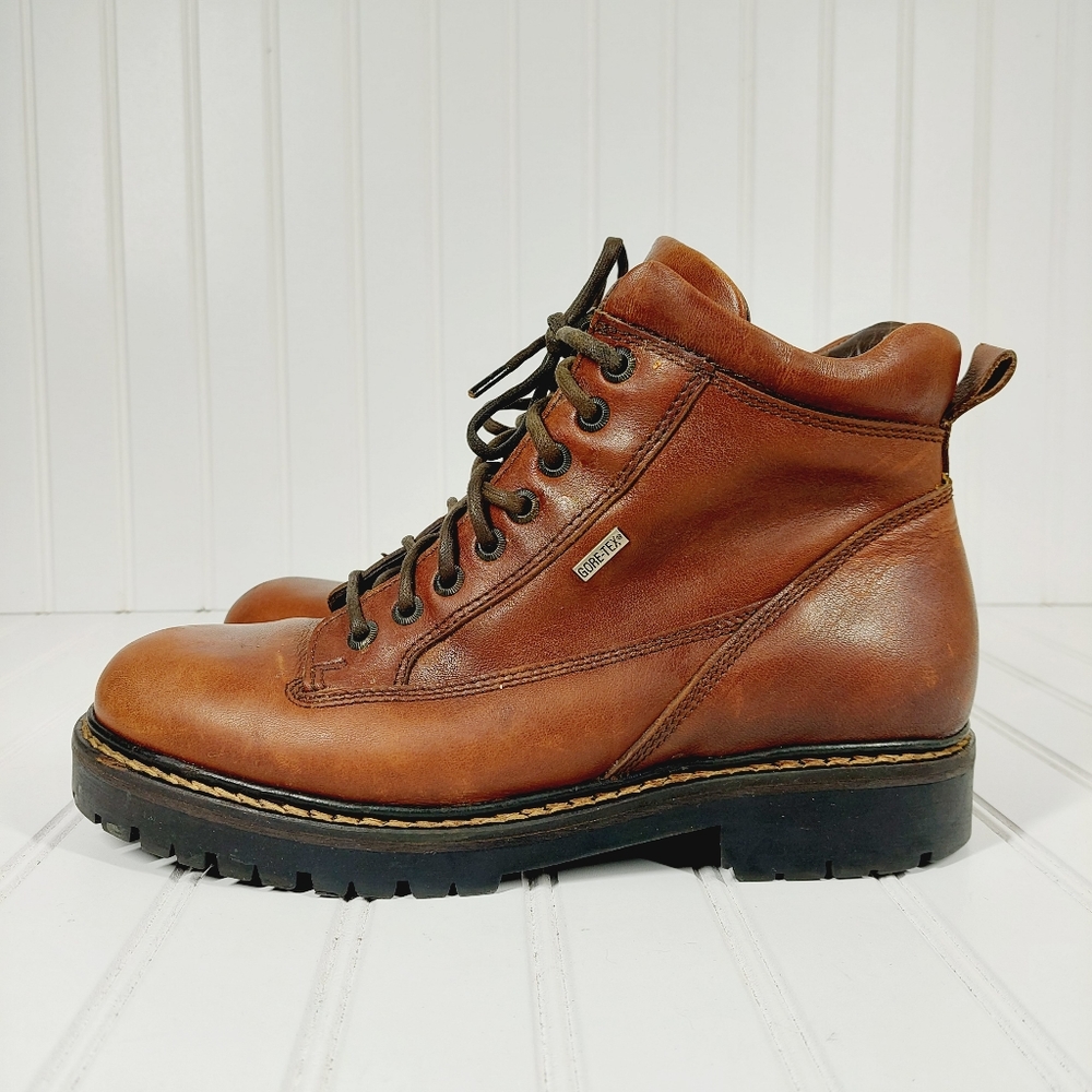 Johnston & Murphy Brown Leather Lace Up Round Toe Ankle Boots B246
